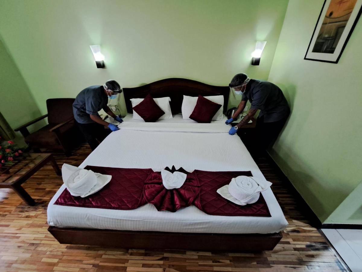 Hotel Preethi Classic Towers Udagamandalam Exterior foto