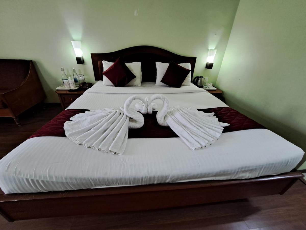 Hotel Preethi Classic Towers Udagamandalam Exterior foto