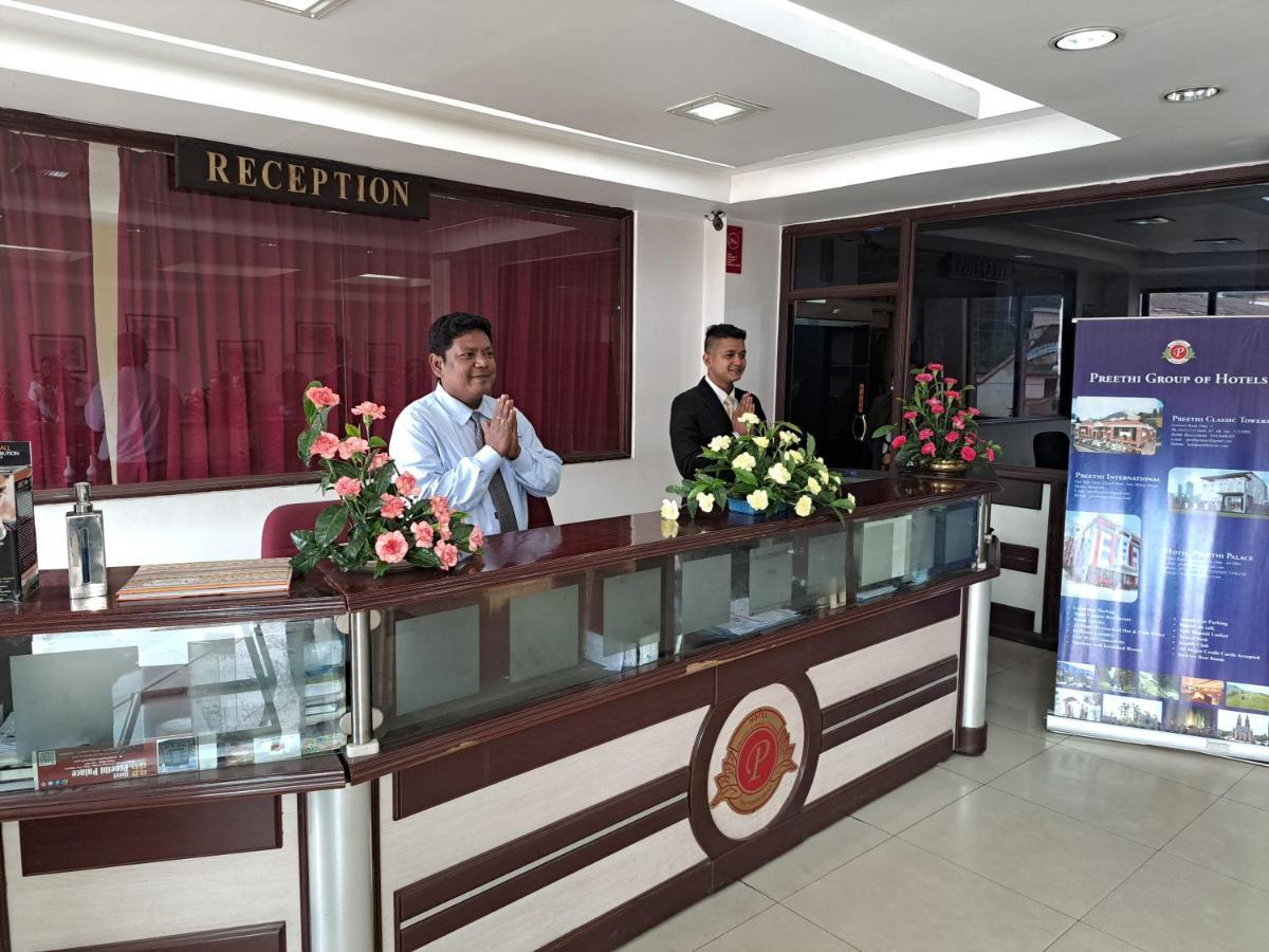Hotel Preethi Classic Towers Udagamandalam Exterior foto
