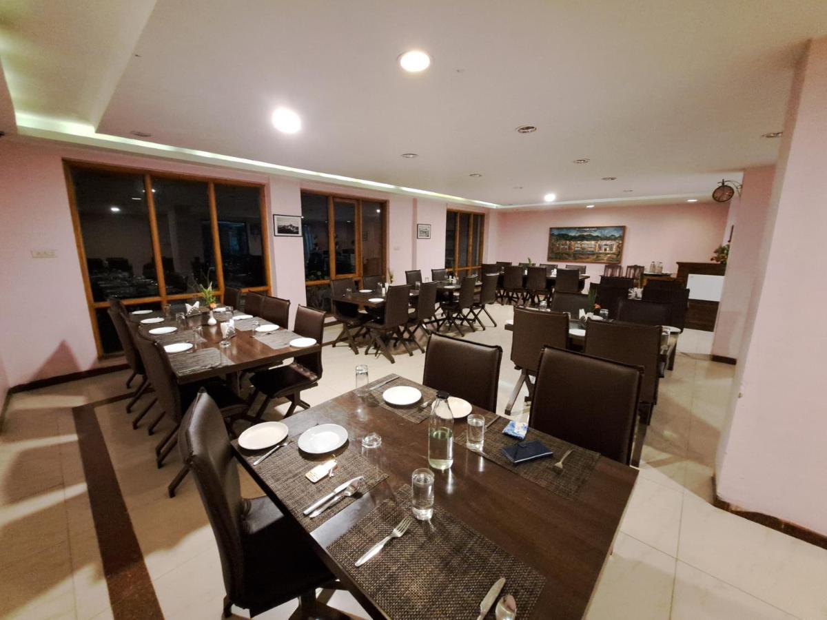Hotel Preethi Classic Towers Udagamandalam Exterior foto