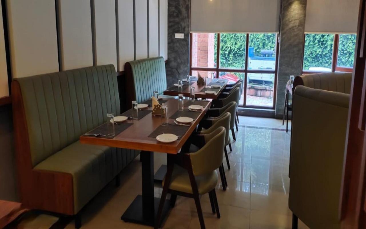 Hotel Preethi Classic Towers Udagamandalam Exterior foto